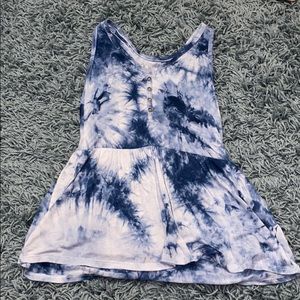 blue tie dye top